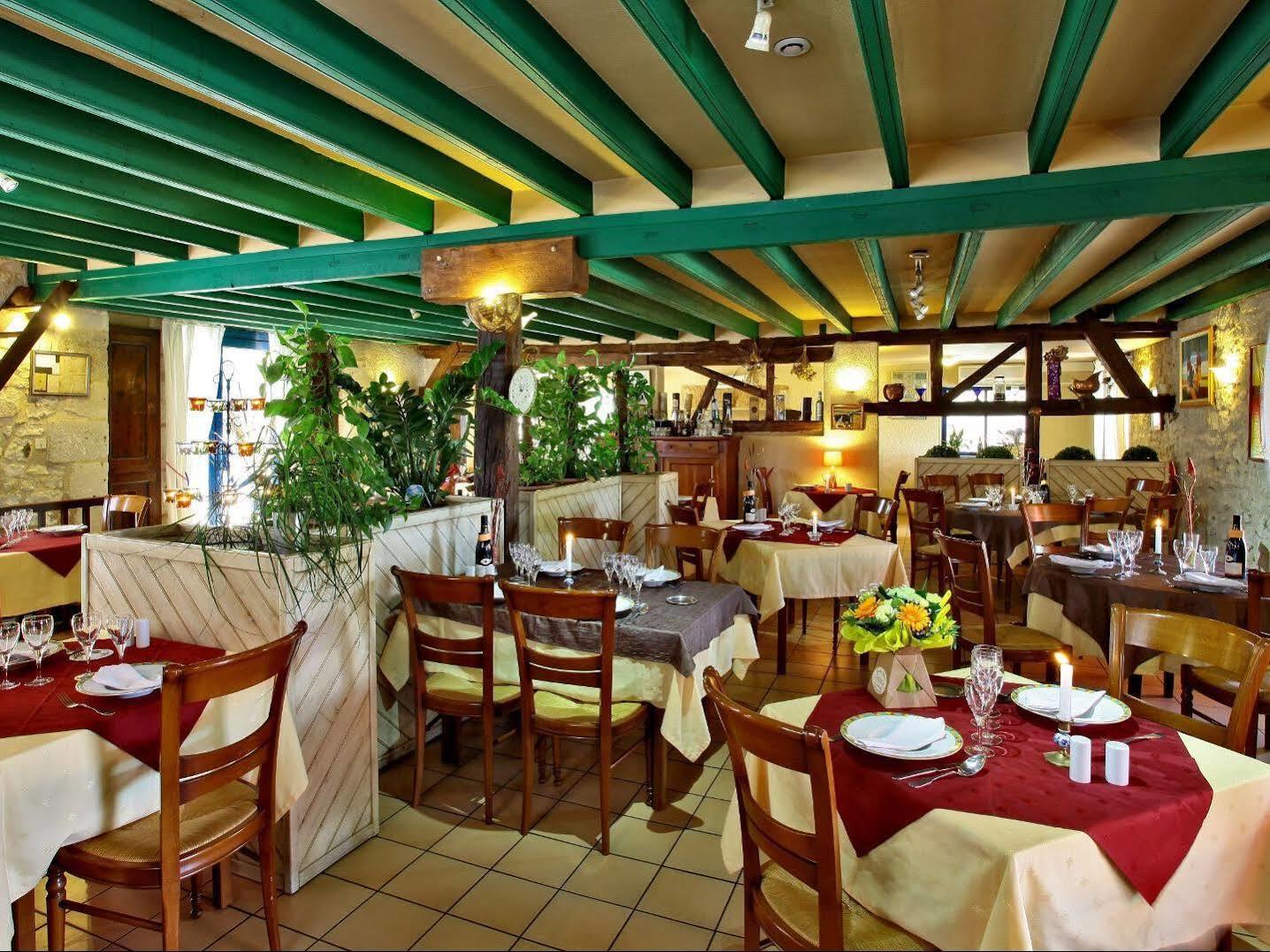 Le Sorbier Razac-sur-lʼIsle Exterior foto